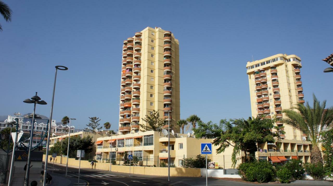 Las Torres Del Sol Los Cristianos Apartamento Los Cristianos  Exterior foto